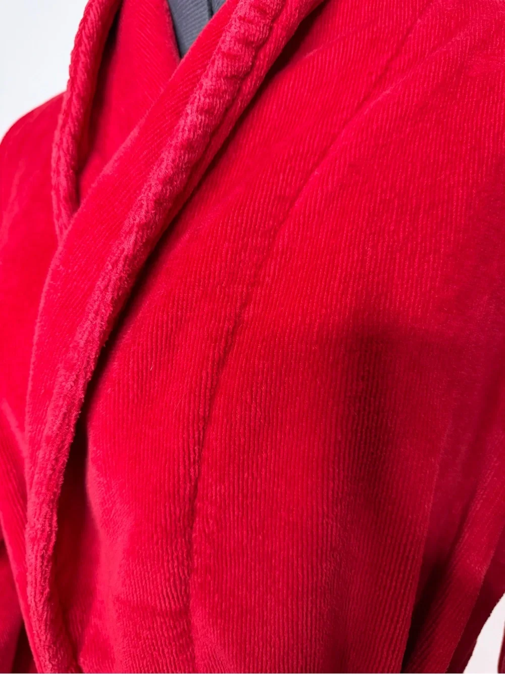 Victoria's Secret Red Plush Shawl Collar Bathrobe